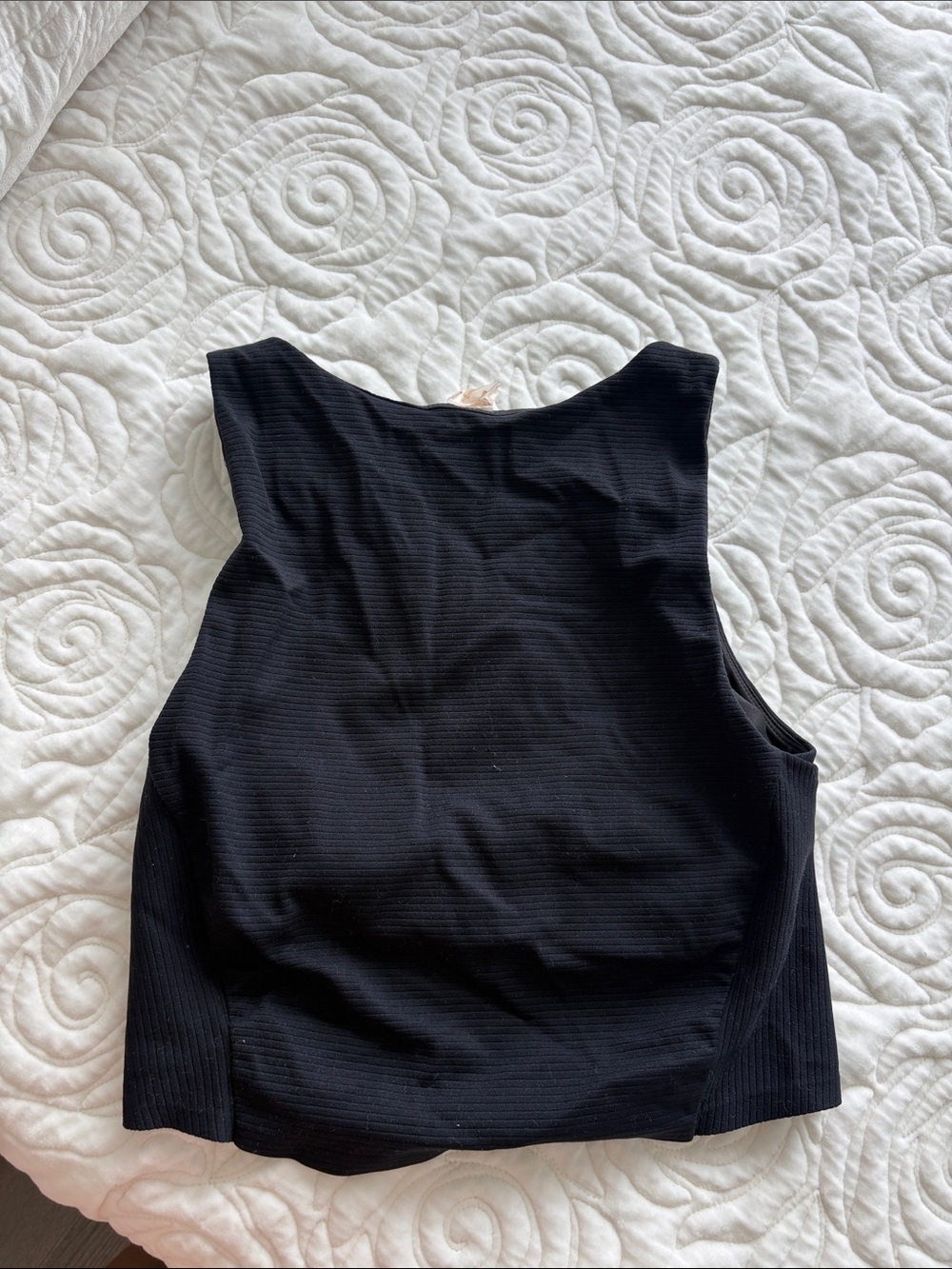 RHONE Black Ribbed Cropped Tank - Picture 1 of 3